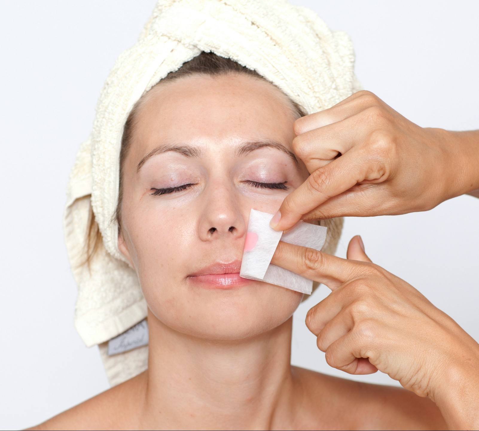 Facial Waxing at artemedica in sonoma county