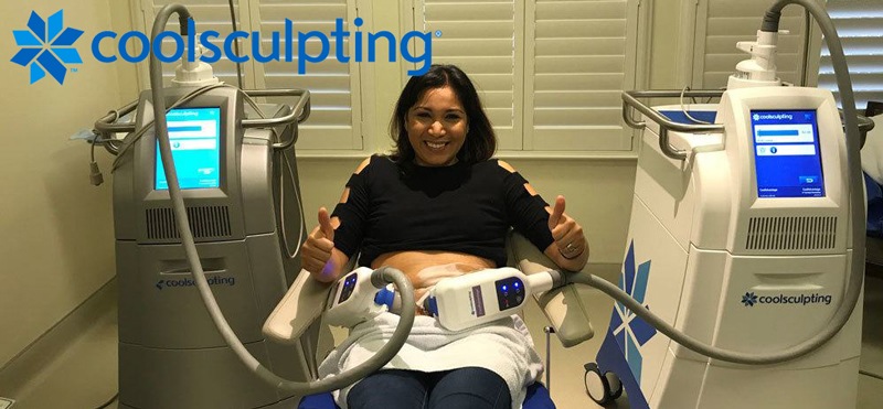 happy artemedica client receiving coolsculpting